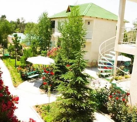 Evita Hotel Dolinka Екстериор снимка